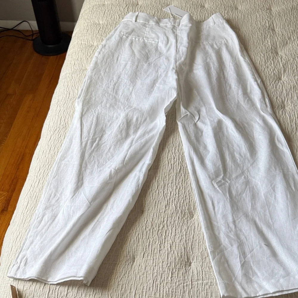 Reformation White Pleated Linen-Blend trousers - Picture 3 of 3